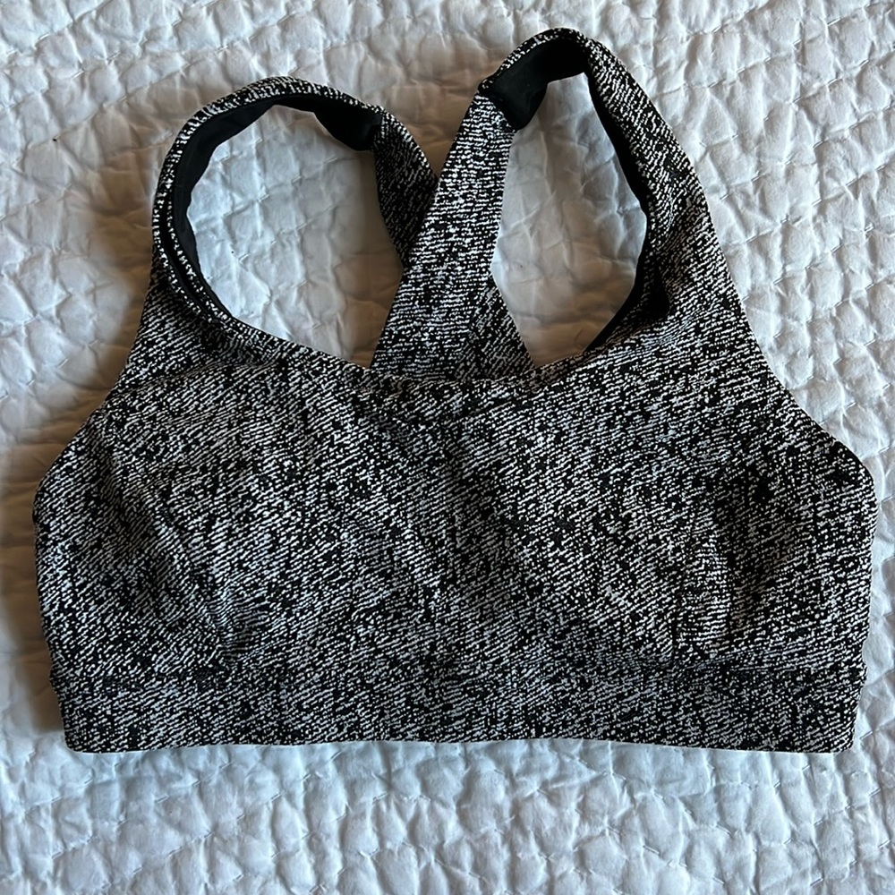 Lululemon Stuff your Bra Run Bra